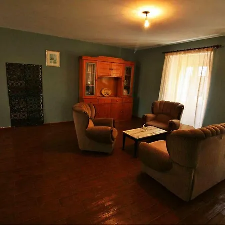 Holiday home Casa Vella De Esteiro *